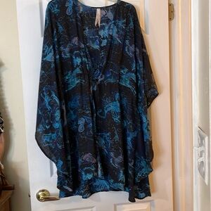 Zodiac kimono NWOT
